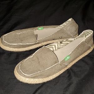 Sanuk Slip On